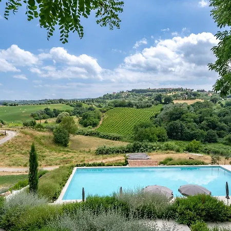 Ciliegino Apartment, Pool, Landscape View, Montaione, Toscana مونتايون